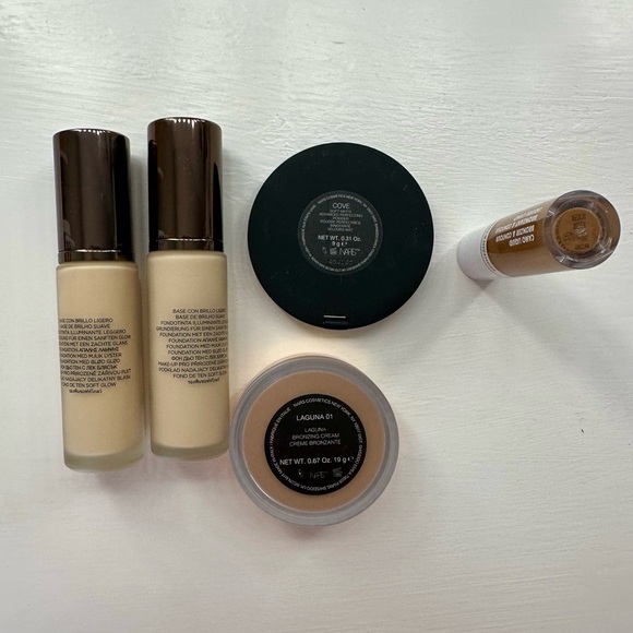 Makeup Bundle - Picture 5 of 6